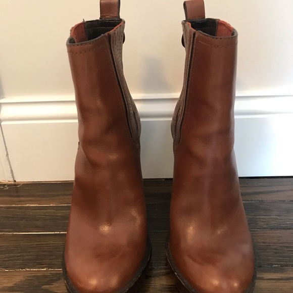Tory Burch Booties, Brown, SZ 7 - Picture 4 of 7